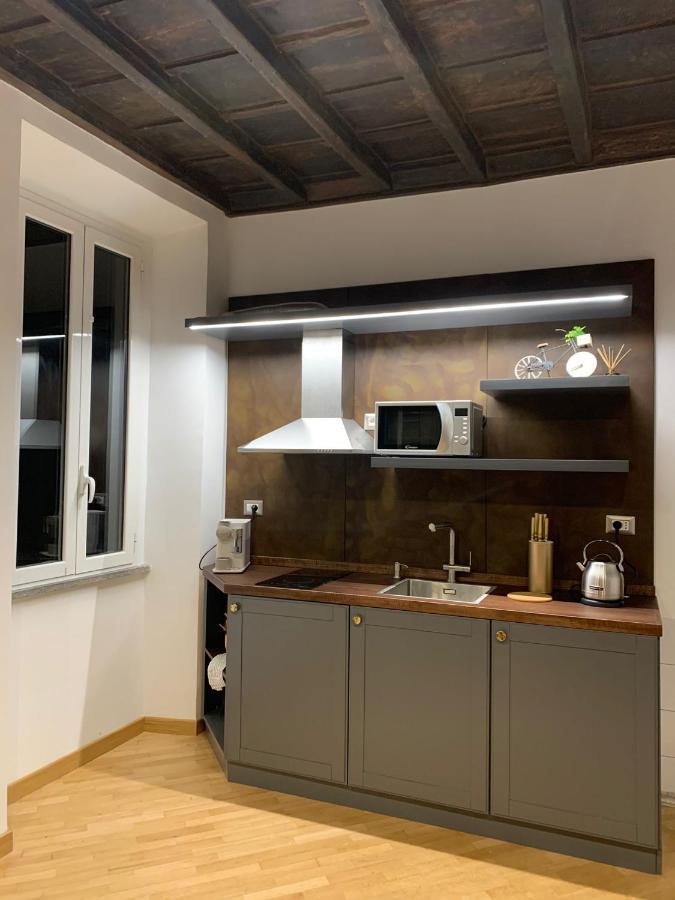 Luxury Roman Holiday Coronari Apartment Luaran gambar